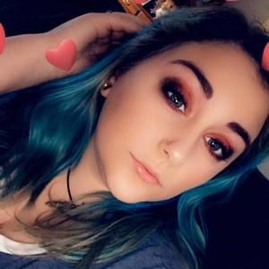 Meet your Posher, Jasmin